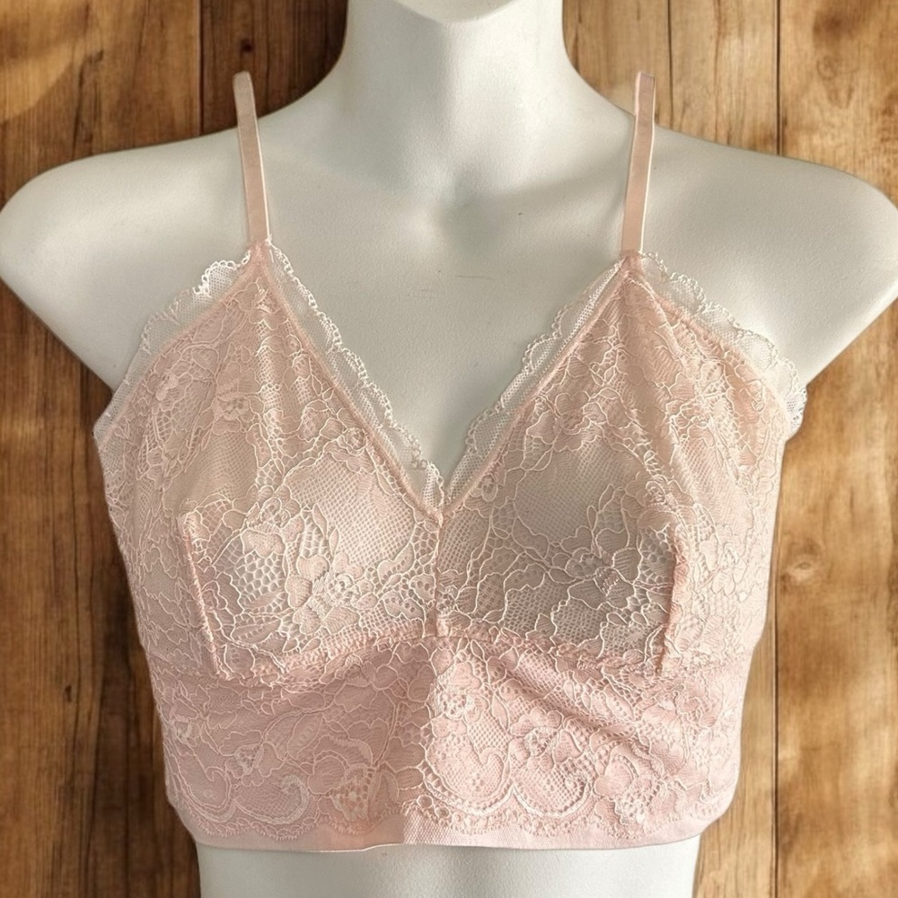 Lily Of France pink lace stretch adjustable strap cropped bra cami L. NWOT